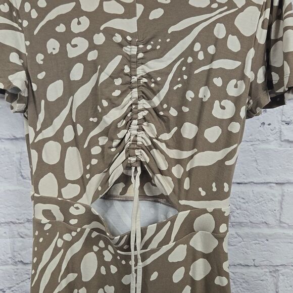 CAbi 6147 Swoon Dress Midi Tiered Swing Work Leisure Taupe Flutter Sleeve Cutout - Picture 3 of 11